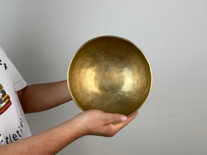 Serene-Harmony Hand-Beaten Tibetan Singing Bowl – F♯3 & C6 | SB-033