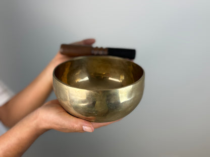 Melodic-Resonance Hand-Beaten Tibetan Singing Bowl – G♯3 & C♯6 | SB-026