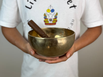 Focused-Harmony Hand-Beaten Tibetan Singing Bowl – G♯3 & C♯6 | SB-036