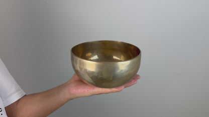 Melodic-Resonance Hand-Beaten Tibetan Singing Bowl – G♯3 & C♯6 | SB-026