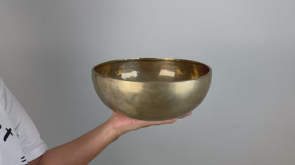 Deep-Sounding Hand-Beaten Tibetan Singing Bowl – C♯3 & G5 | SB-004